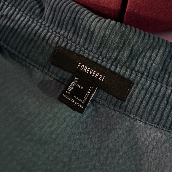 Oversized button down long sleeve Corduroy - Picture 9 of 11